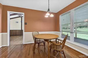 12467 Villa Hill Ln, Creve Coeur, MO 63141 - Photo 15
