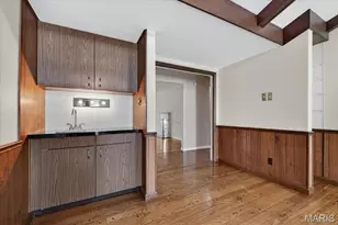 12467 Villa Hill Ln, Creve Coeur, MO 63141 - Photo 13
