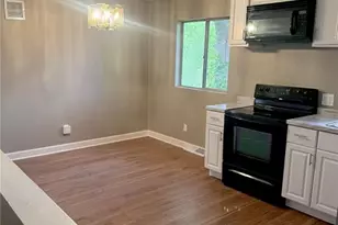 11165 Prentice Dr, Saint Louis, MO 63136 - Photo 9