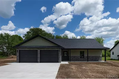 415 Gaw Court, Bowling Green, MO 63334 - Photo 1