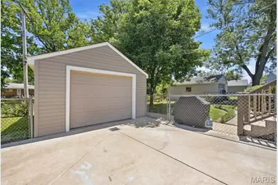 3218 Saint Joachim Lane, Saint Ann, MO 63074 - Photo 39