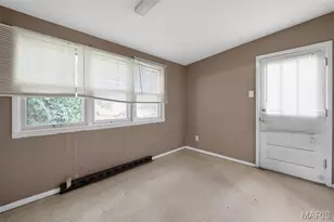 9450 Baltimore Ave, Saint Louis, MO 63114 - Photo 11