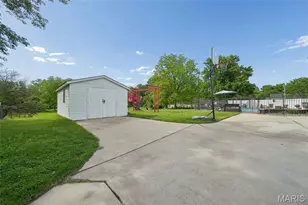 6065 Kerth Rd, Unincorporated, MO 63128 - Photo 33