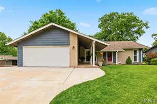 14632 Laketrails Ct, Chesterfield, MO 63017 - Photo 1