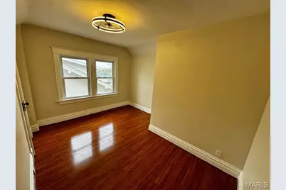 2830 Hampton Avenue, Saint Louis, MO 63139 - Photo 7