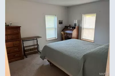 1495 Veterans Drive, De Soto, MO 63020 - Photo 13