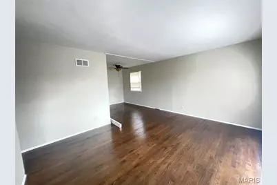 1149 June Avenue, Saint Louis, MO 63138 - Photo 3