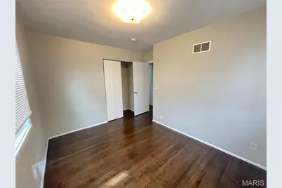 1149 June Avenue, Saint Louis, MO 63138 - Photo 9