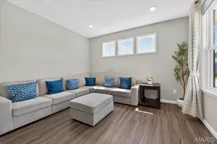 618 Strathclyde Dr, O'Fallon, MO 63368 - Photo 7