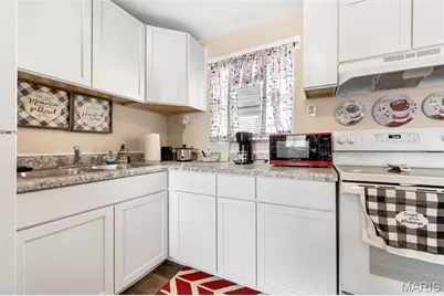 8301 Elmore Avenue, University City, MO 63132 - Photo 7