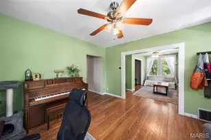 3833 Midview Ave, Bridgeton, MO 63044 - Photo 9