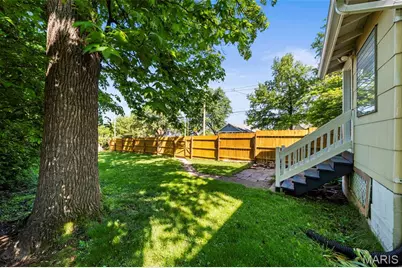 3833 Midview Avenue, Bridgeton, MO 63044 - Photo 37