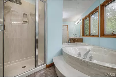 2087 Woodmoor Ridge Drive, Saint Louis, MO 63011 - Photo 25