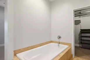 4100 Forest Park Ave, Saint Louis, MO 63108 - Photo 19