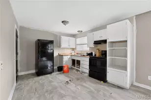 1055 Jackson Ln, Saint Louis, MO 63031 - Photo 15