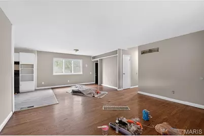 1055 Jackson Lane, Saint Louis, MO 63031 - Photo 13
