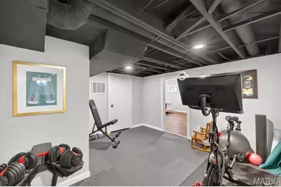 7840 Lafon Place, University City, MO 63130 - Photo 21