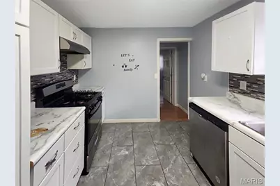 3518 Maywood Avenue, Saint Louis, MO 63121 - Photo 7