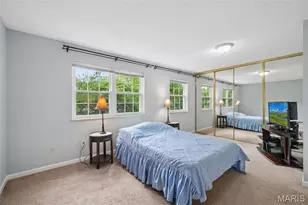 11717 Villa Dorado Dr, Saint Louis, MO 63146 - Photo 9