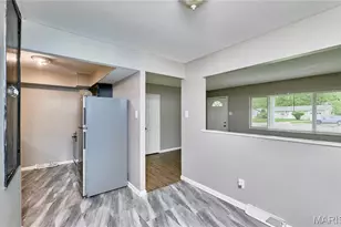 10132 Cavalier Ct, Saint Louis, MO 63136 - Photo 13