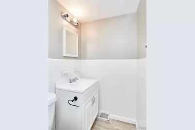 10132 Cavalier Court, Saint Louis, MO 63136 - Photo 23