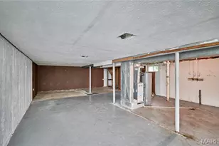 10132 Cavalier Ct, Saint Louis, MO 63136 - Photo 37