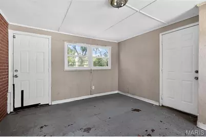 9817 Balboa Drive, Saint Louis, MO 63136 - Photo 7