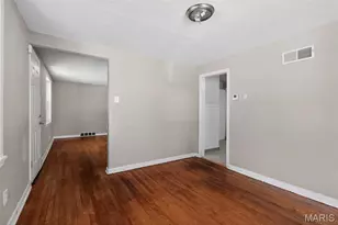 9817 Balboa Dr, Saint Louis, MO 63136 - Photo 9