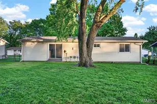 925 Dewayne Dr, Florissant, MO 63031 - Photo 25