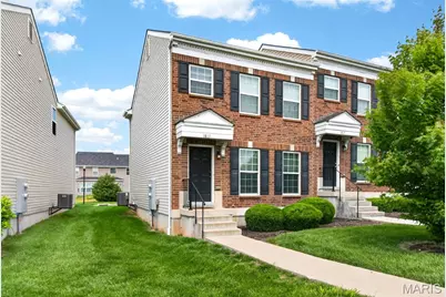 1819 Basston Drive, Maryland Heights, MO 63146 - Photo 15