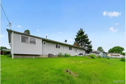 1245 Verlene Drive, Florissant, MO 63031 - Photo 5