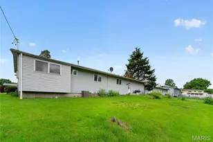 1245 Verlene Dr, Florissant, MO 63031 - Photo 5