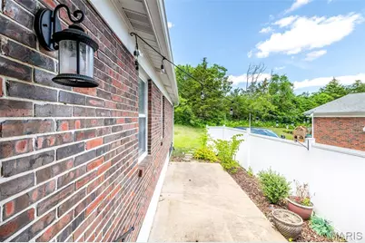 4515 Firelight Drive, Oakville, MO 63129 - Photo 39