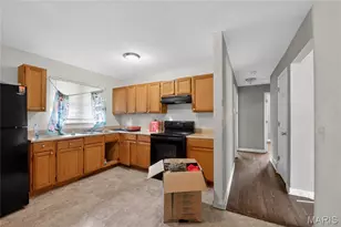 11617 Larimore Rd, Saint Louis, MO 63138 - Photo 19
