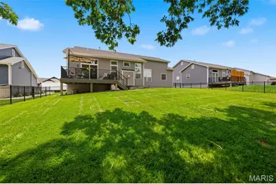 411 Knothole Lane, Wentzville, MO 63385 - Photo 41