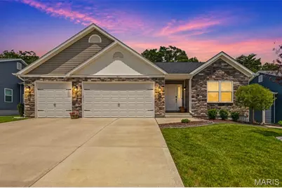 411 Knothole Lane, Wentzville, MO 63385 - Photo 1