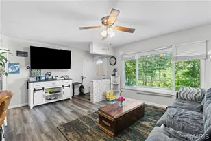 17 Robin Ln, Fenton, MO 63026 - Photo 3