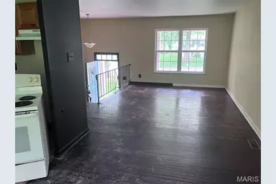 1420 Columbus Drive, Saint Louis, MO 63138 - Photo 3