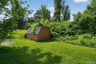 1420 Columbus Dr, Saint Louis, MO 63138 - Photo 9