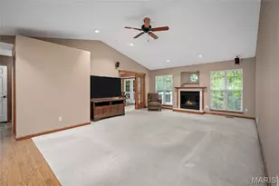 1963 Woodland Ct, Wentzville, MO 63385 - Photo 3