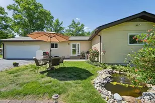12995 Ambois Dr, Creve Coeur, MO 63141 - Photo 25