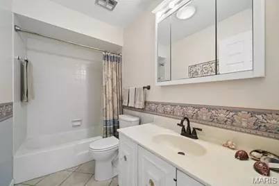 12995 Ambois Drive, Creve Coeur, MO 63141 - Photo 17