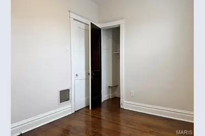 4215 Gannett Street, Saint Louis, MO 63116 - Photo 25