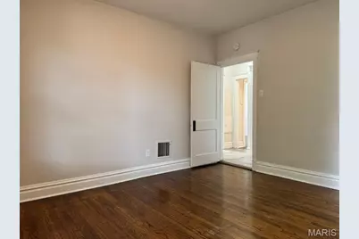 4215 Gannett Street, Saint Louis, MO 63116 - Photo 29