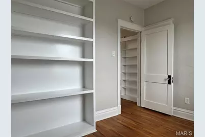 4215 Gannett Street, Saint Louis, MO 63116 - Photo 11