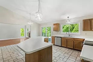 690 Summer Top Cir, Fenton, MO 63026 - Photo 15