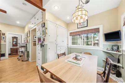 145 N Clay Avenue, Saint Louis, MO 63135 - Photo 17