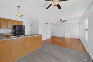 14110 Candlewyck Pl Ct, Florissant, MO 63034 - Photo 13