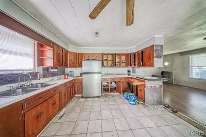1412 Highway 49, Ellisville, MO 65456 - Photo 7