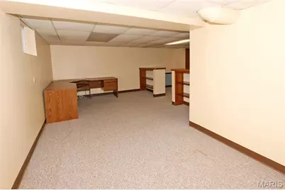 10501 Saint Michael Lane, Saint Ann, MO 63074 - Photo 19